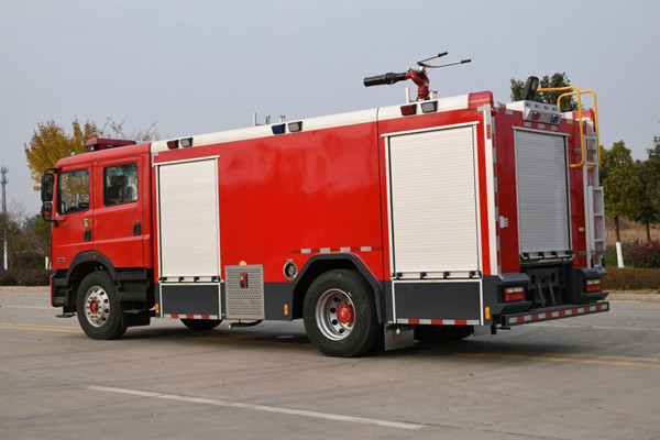 �|�L(f��ng)8��ˮ������܇